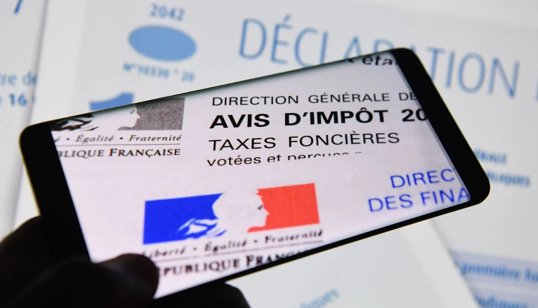 Prélèvement bancaire 108 euros : taxe foncière ou arnaque ?